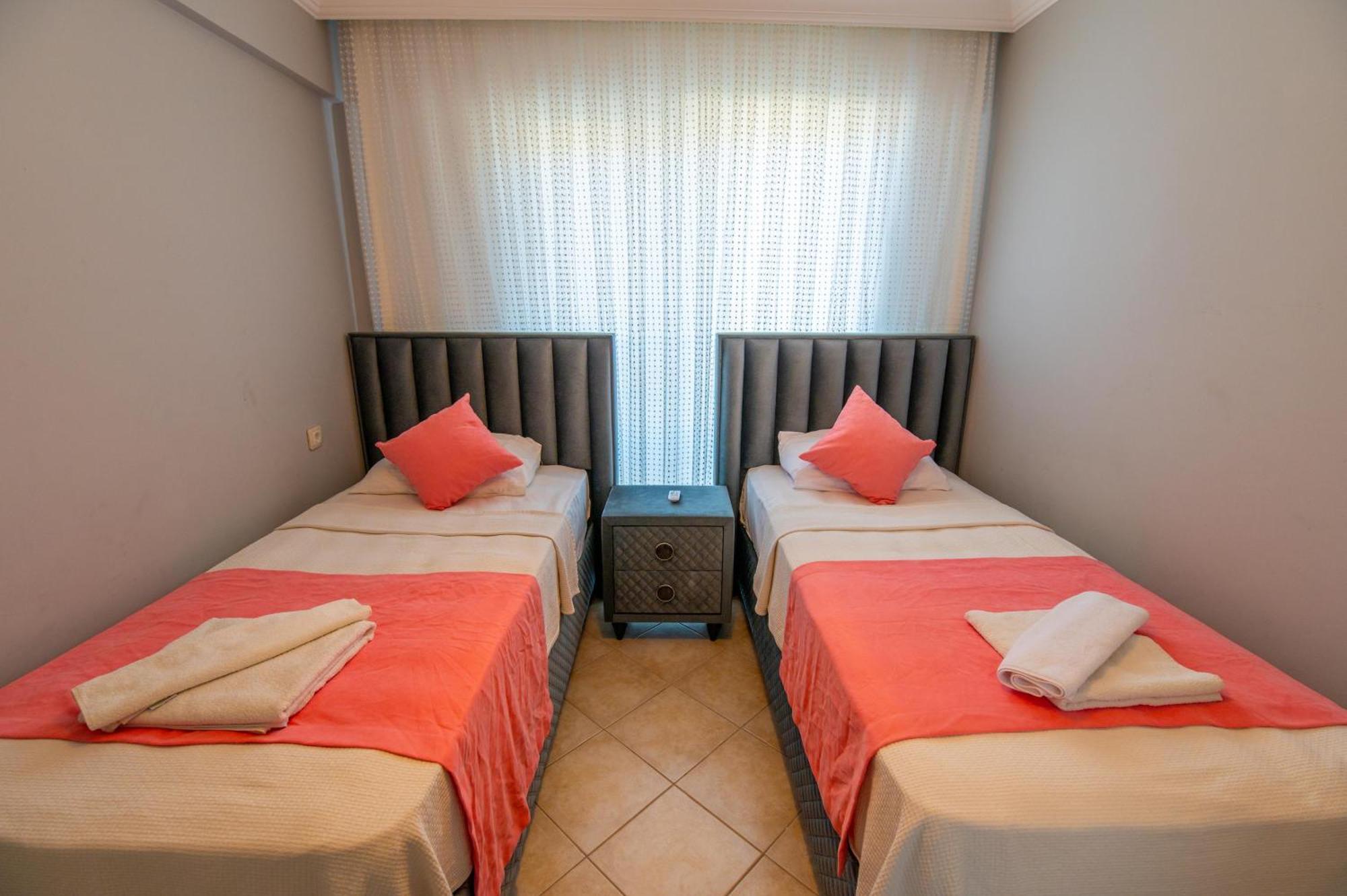 פאטהיה Sunset Beach Club Aqua Lettings מראה חיצוני תמונה