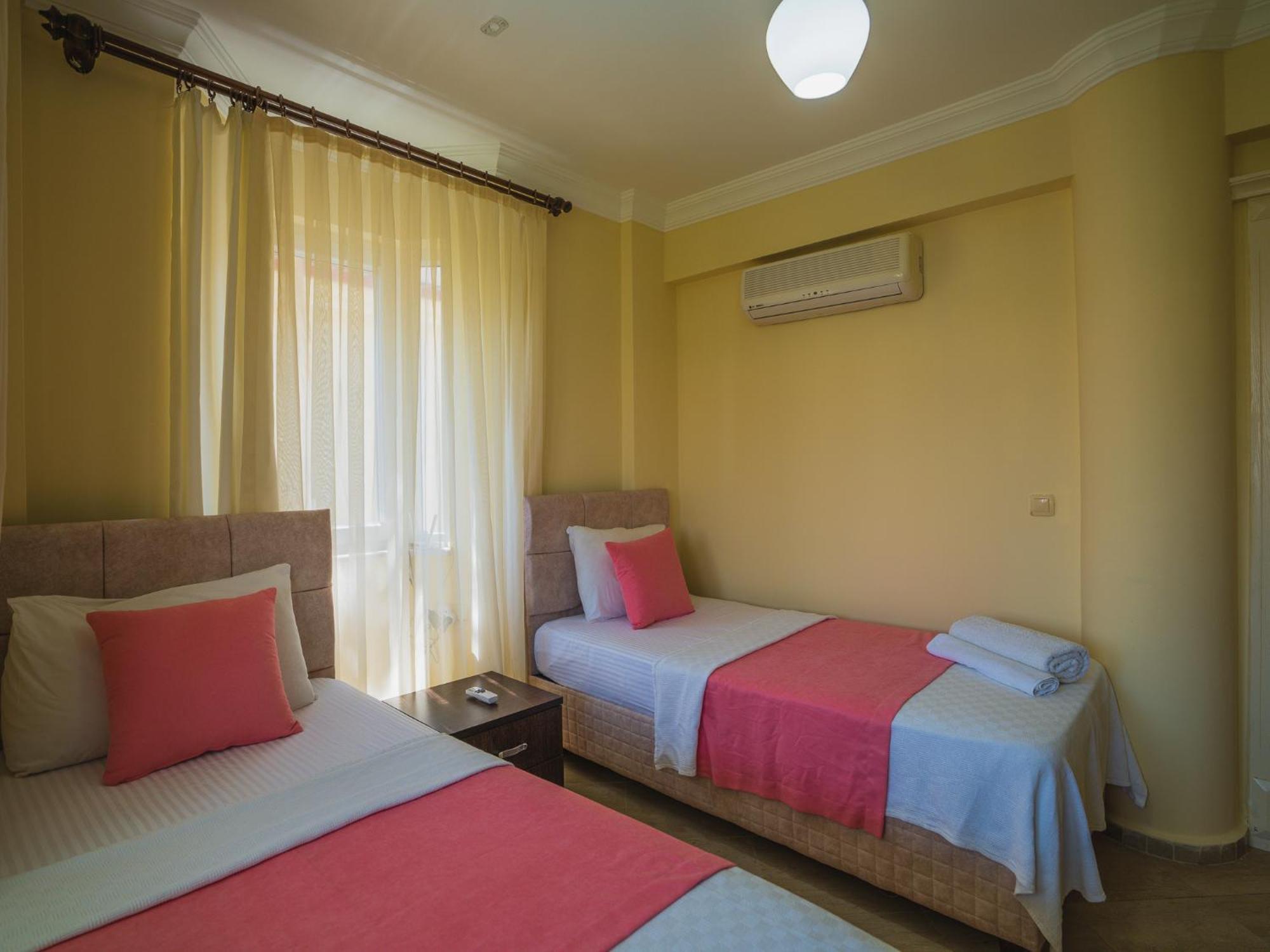 פאטהיה Sunset Beach Club Aqua Lettings מראה חיצוני תמונה